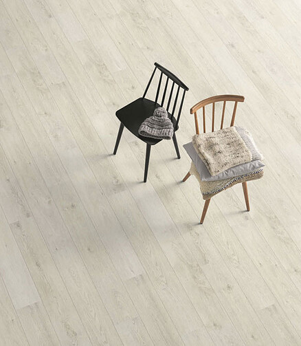 Ламинат EGGER-HOME/33/EHL122_ДУБ РИВАЛГО УАЙТ_Classic*V4 438x503 в Материке - Вариант 2