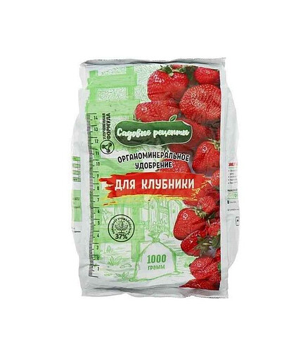 Удобрение Клубника САДОВЫЕ РЕЦЕПТЫ органоминеральное (1кг) 438x503 в Материке