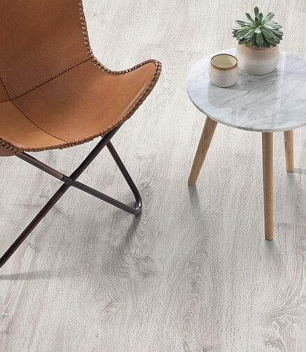 Ламинат EGGER-PRO/32/EPL123_ДУБ УОЛТЕН УАЙТ_Large*V4 438x503 в Материке - Вариант 2