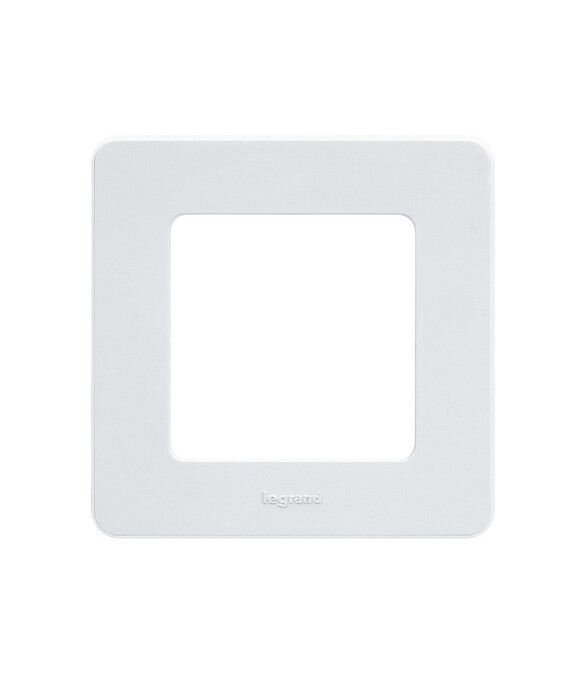 Рамка Legrand INSPIRIA 673930 1мест. белый 586x674 Рамка Legrand INSPIRIA 673930 1мест. белый 586x674 в Материке