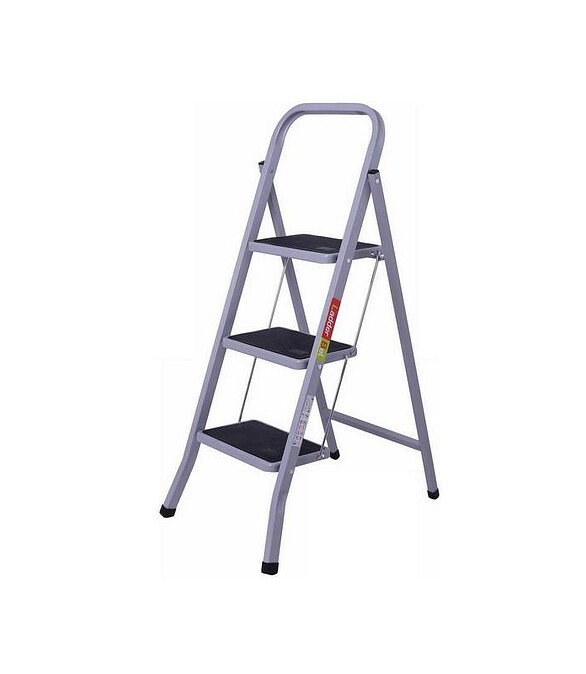Лестница-стремянка LadderBel стальн. 3-ступ. с прорезин.ступенями 586x674 Лестница-стремянка LadderBel стальн. 3-ступ. с прорезин.ступенями 586x674 в Материке