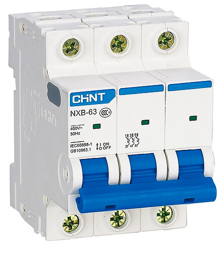 Выключатель автоматический CHINT NXB-63S 3P 32А 438x503 в Материке