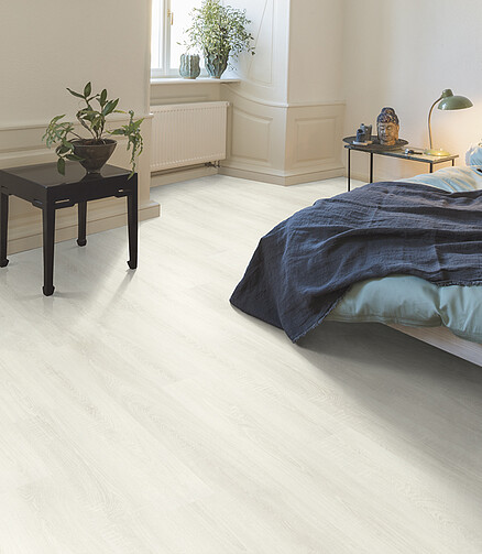 Ламинат EGGER-HOME/32/EHL098_ДУБ ТОСКОЛАННО УАЙТ_Classic*V4 438x503 в Материке - Вариант 2