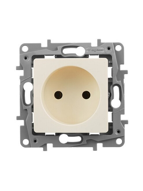 Розетка Legrand ETIKA 672320 1мест. сл.кость 495x660 Розетка Legrand ETIKA 672320 1мест. сл.кость 495x660 в Материке