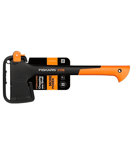 Топор FISKARS X10 S 438x503 в Материке