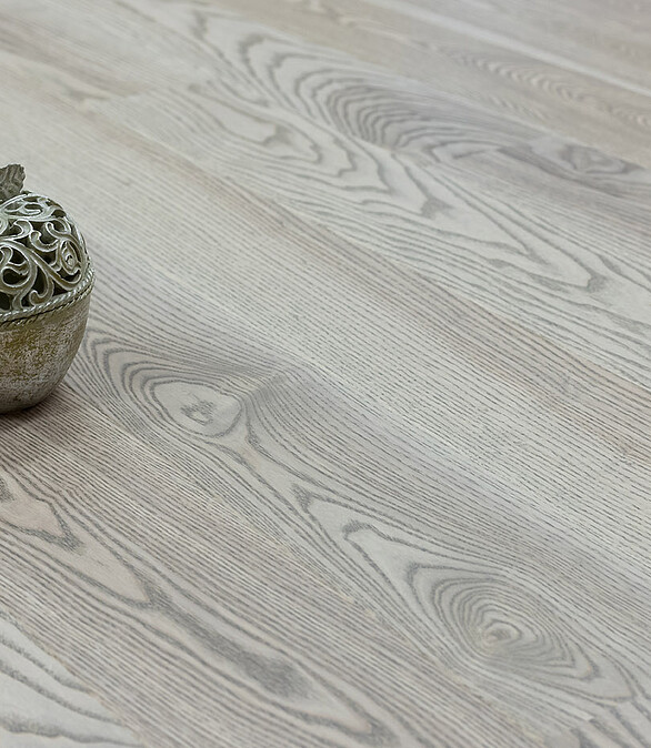 Паркет FOCUS FLOOR_KARELIA ЯСЕНЬ PRESTIGE CYCLONE 1-Strip*V 586x674 Паркет FOCUS FLOOR_KARELIA ЯСЕНЬ PRESTIGE CYCLONE 1-Strip*V 586x674 в Материке