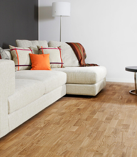 Паркет FOCUS FLOOR_KARELIA PROMO ДУБ CHARMING MATT 3-Strip 438x503 в Материке - Вариант 2