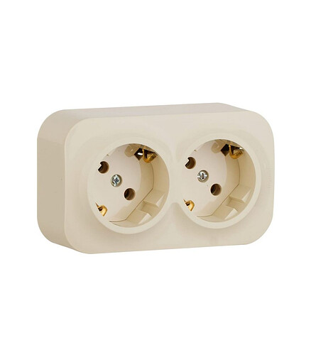 Розетка Legrand QUTEO 782263 2мест. с/з сл.кость 438x503 в Материке