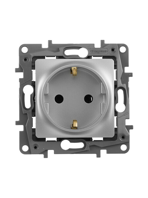 Розетка Legrand ETIKA 672421 1мест. с/з алюмин. 495x660 Розетка Legrand ETIKA 672421 1мест. с/з алюмин. 495x660 в Материке