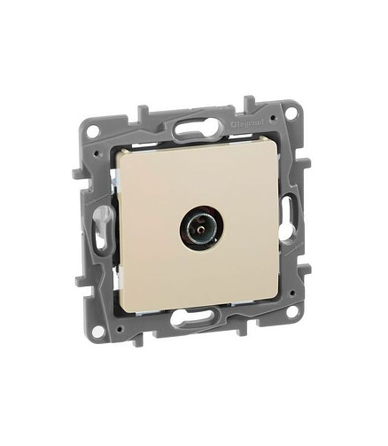 Розетка ТВ Legrand ETIKA 672351 сл.кость 438x503 в Материке - Вариант 2