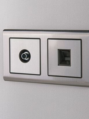 Рамка WERKEL Metallic 2мест. никель 238x286 в Материке - Вариант 2