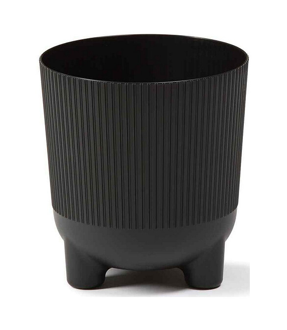 Кашпо ARIA JUMPER (14x15см) пластик черный LA225-04 586x674 Кашпо ARIA JUMPER (14x15см) пластик черный LA225-04 586x674 в Материке