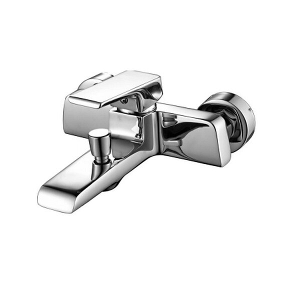 Смеситель STYLE 14033 (для ванны, короткий излив) с душ.комплектом 586x674 Смеситель STYLE 14033 (для ванны, короткий излив) с душ.комплектом 586x674 в Материке