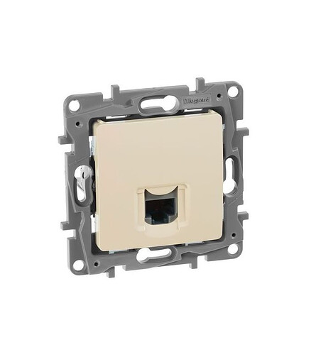 Розетка комп. Legrand ETIKA 672341 1мест. сл.кость 438x503 в Материке - Вариант 2