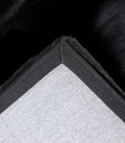 Ковер HEAVEN 90770 Black 120*120 438x503 в Материке - Вариант 4