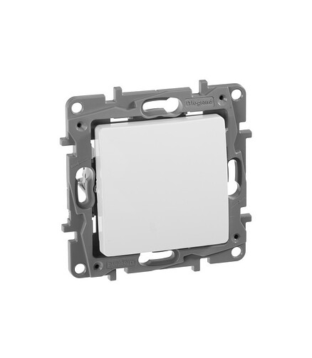 Выключатель прох. Legrand ETIKA 672205 1кл. белый 438x503 в Материке - Вариант 2